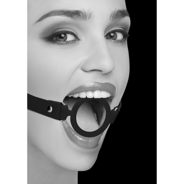 Кляп Ouch! Silicone Ring Gag, 4 см (черный)