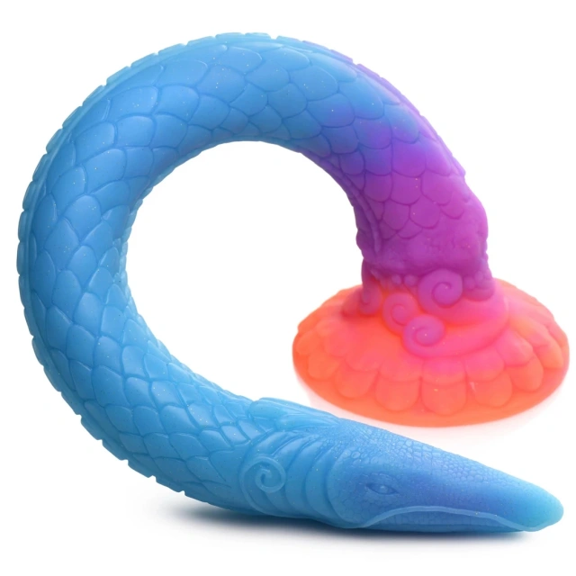 Анальный фаллоимитатор Creature Cocks Glows In The Dark Makara, 46,4 см (мульти)