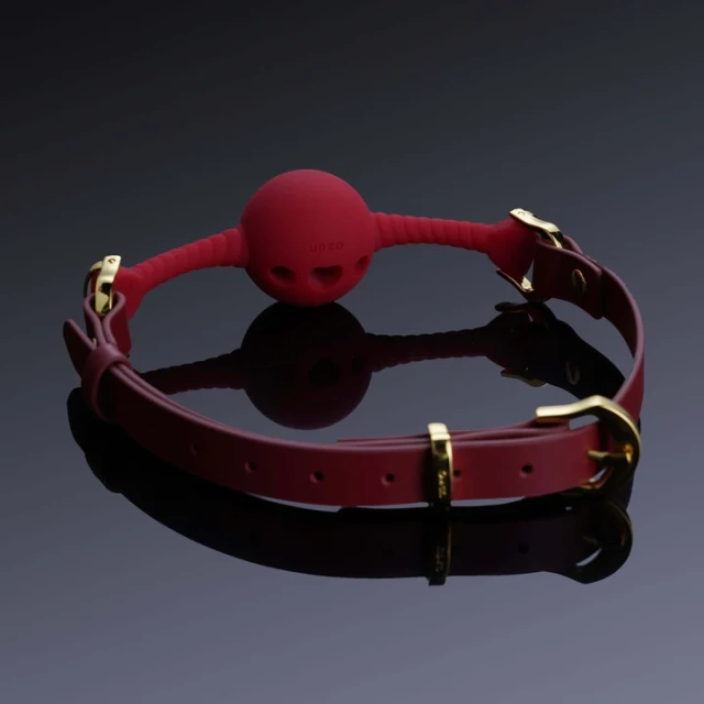 UPKO Breathable Mouth Gag - Knebel z kulką, Czerwony, 57 cm
