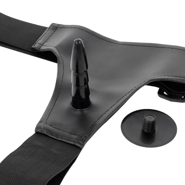 Harness Atraction Peter Strap-on Black - Strapon, W kolorze cielistym, 18 cm