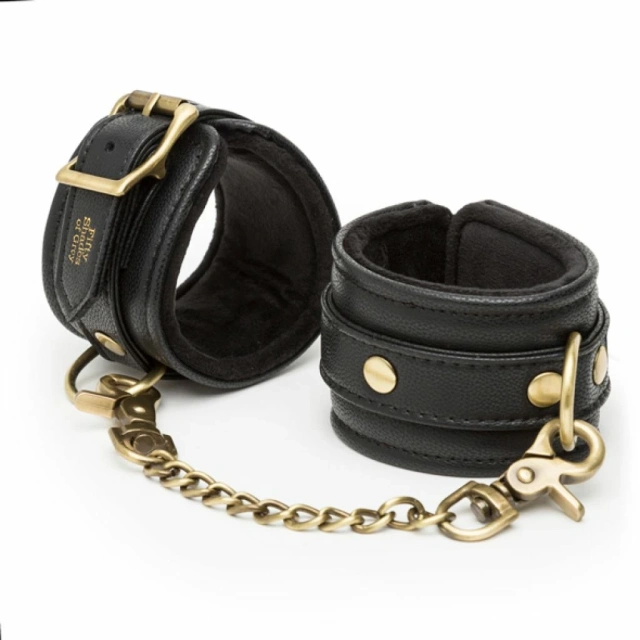 Фиксаторы для ног Fifty Shades of Grey Bound To You Ankle Cuffs, (черный)
